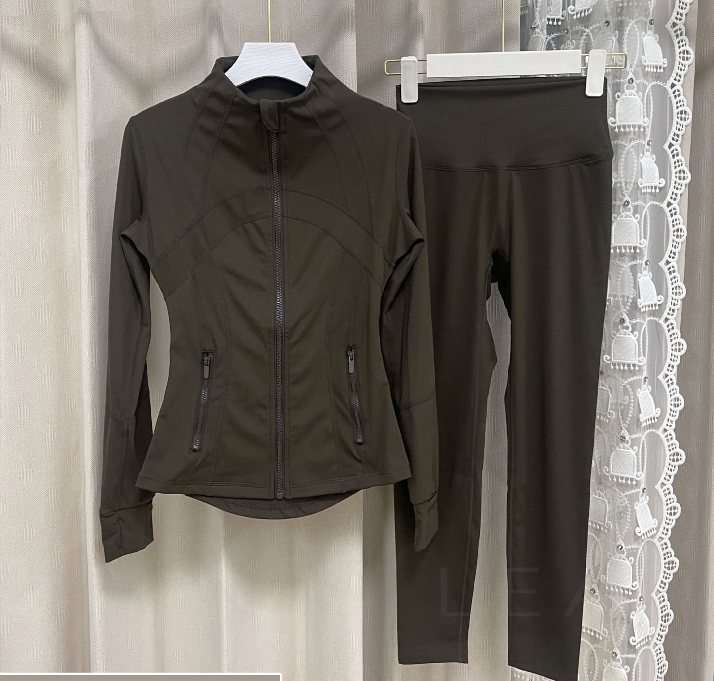2 Piece Set 6
